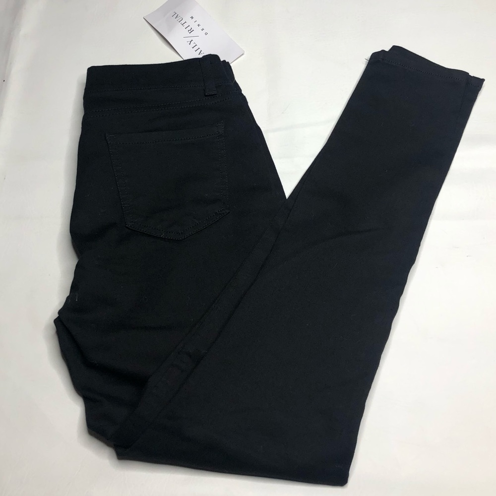 Daily Ritual Womens Jeans - Picture 3 of 3